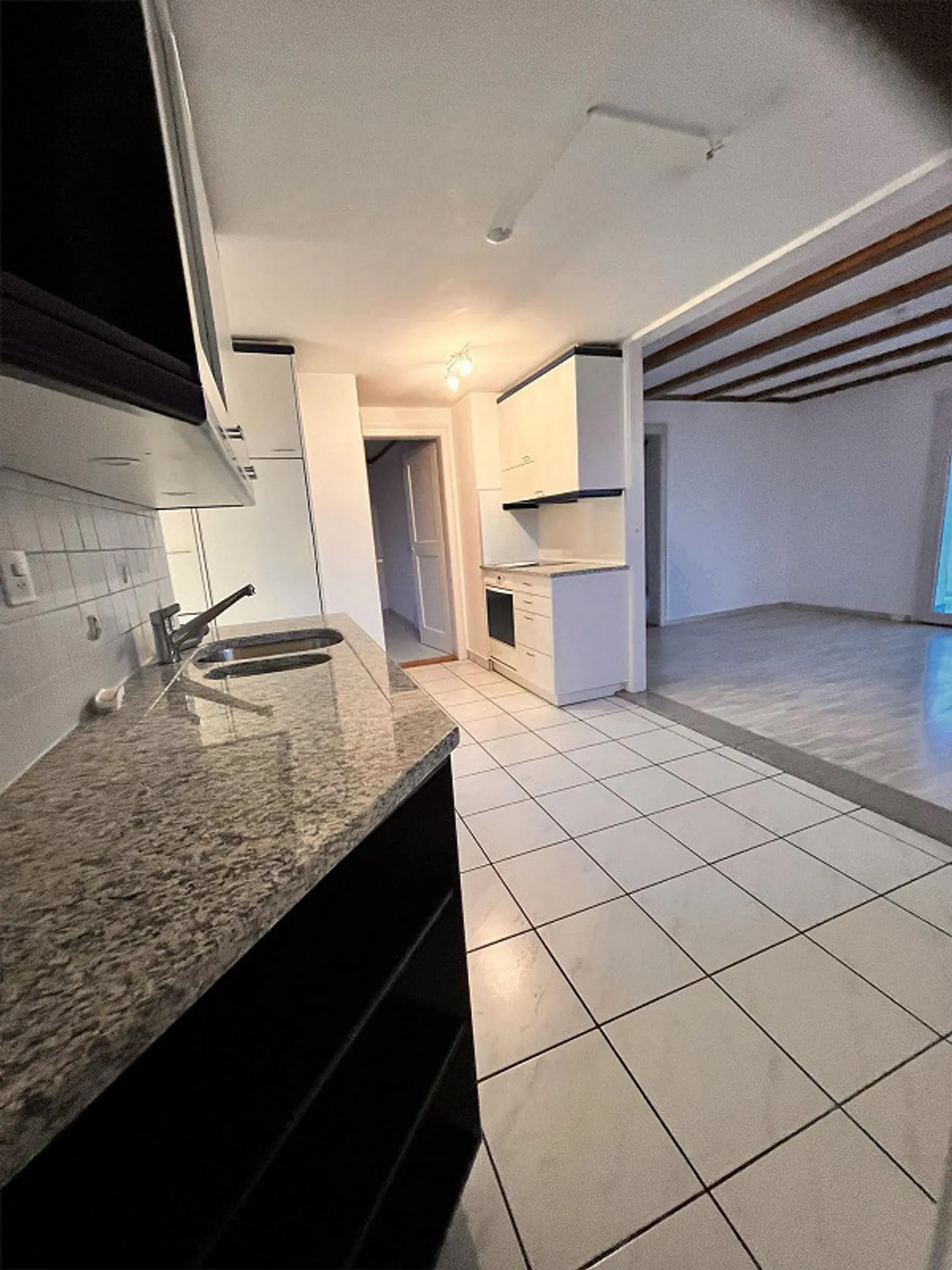 4.5 Room Duplex House with Large Garden - Photo 5 of 14