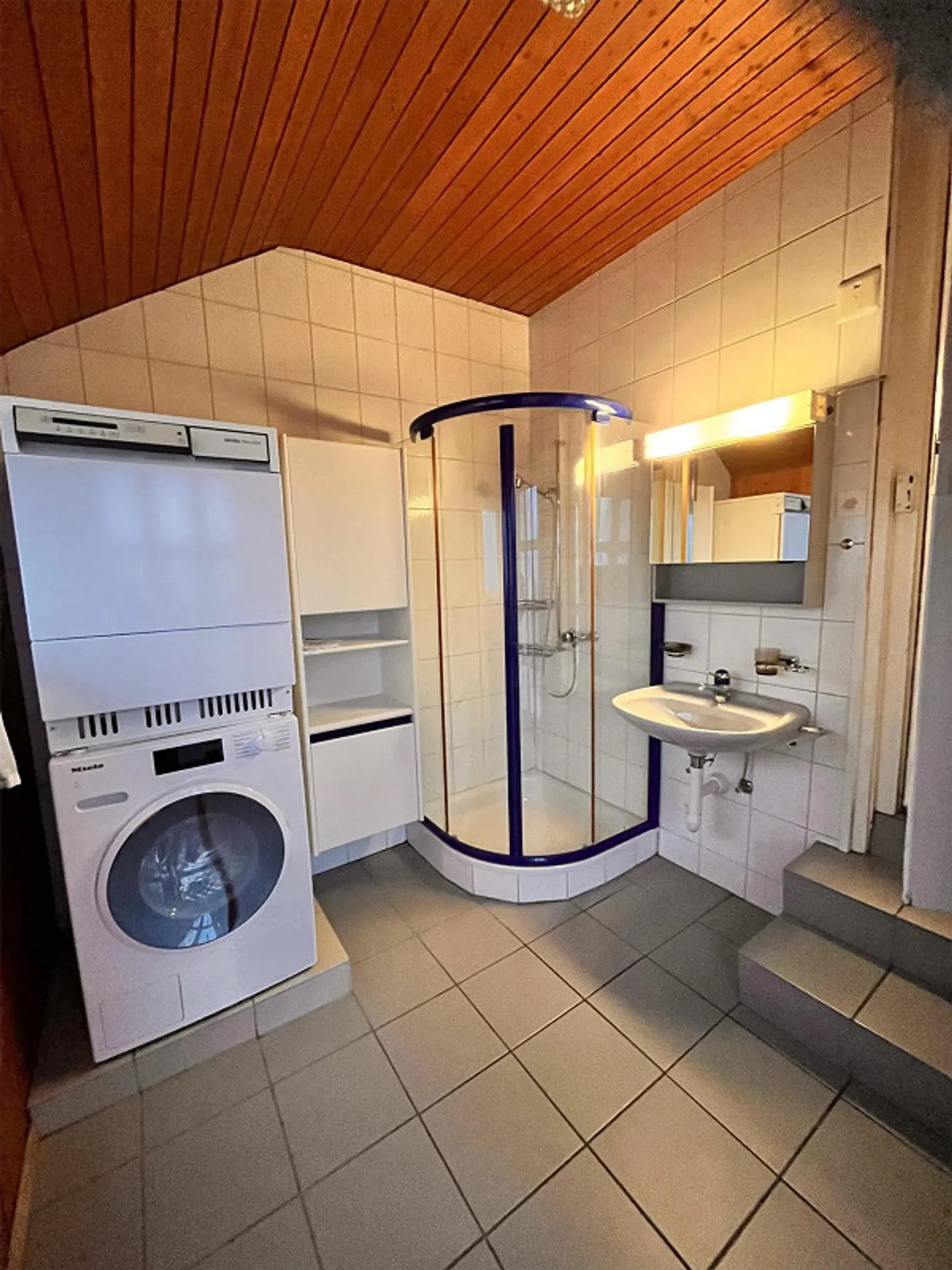 4.5 Room Duplex House with Large Garden - Photo 8 of 14