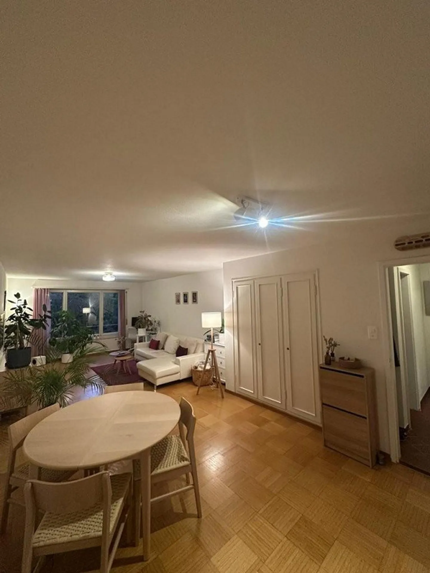Charming 2.5-room apartment in Seefeld from 01.12.2026 - Photo 3 of 10