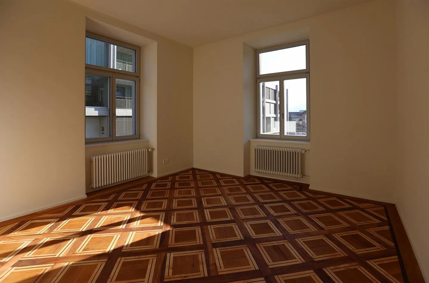 5.5-Room Villa Apartment with Large Private Garden in Mels - Photo 5 of 10