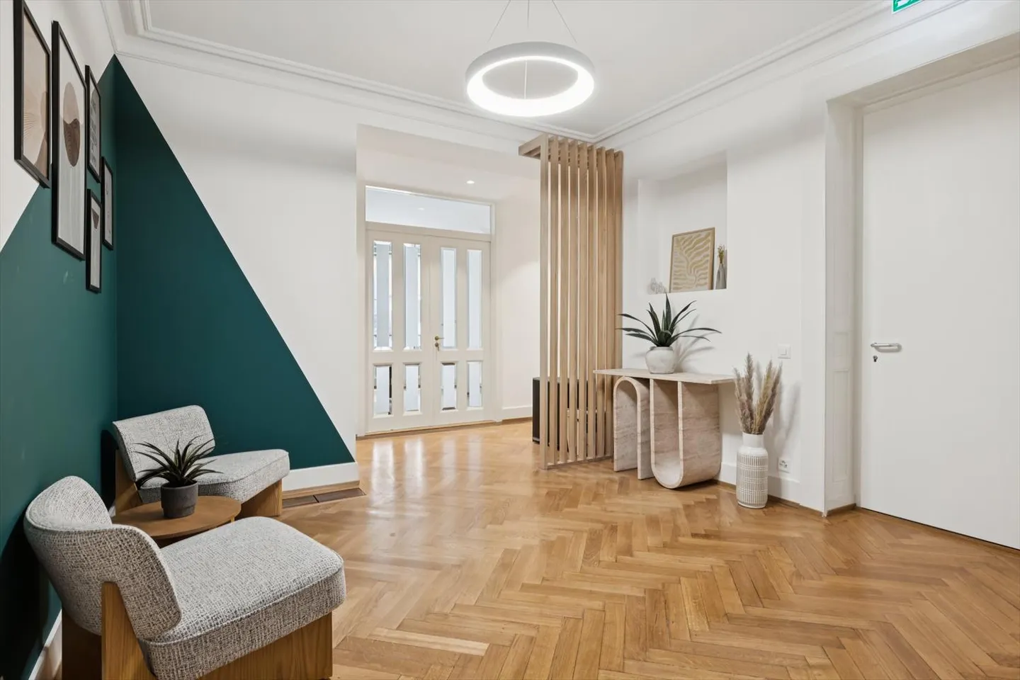 Bureau lumineux de 30 m² – Rue de Candolle, vue sur le Parc Bertrand - Photo 5 sur 7