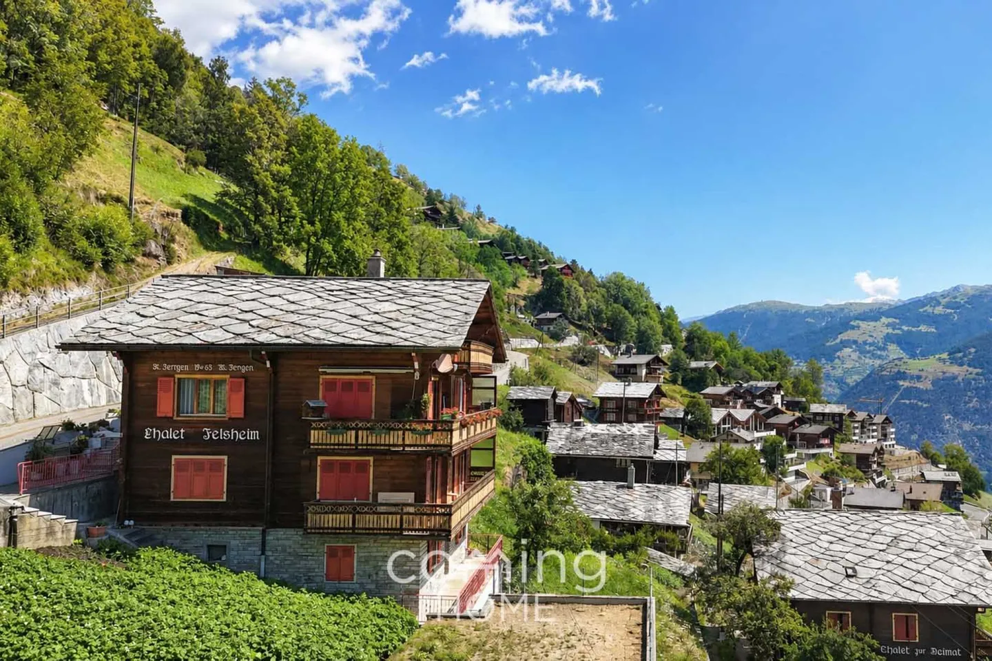 Appartement attrayant de 3,5 pièces dans un chalet valaisan à Embd - Vue sur la montagne et résidence secondaire - Photo 1 sur 16