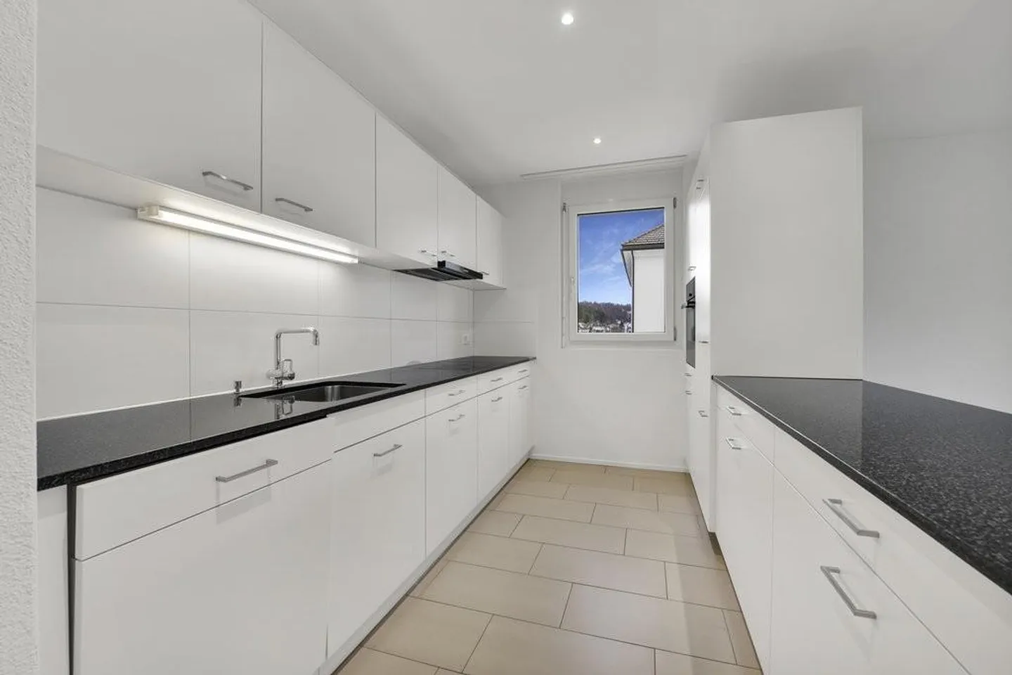 Modern, zentral, preiswert = Wohnen im 'elanca' - Foto 2 von 5