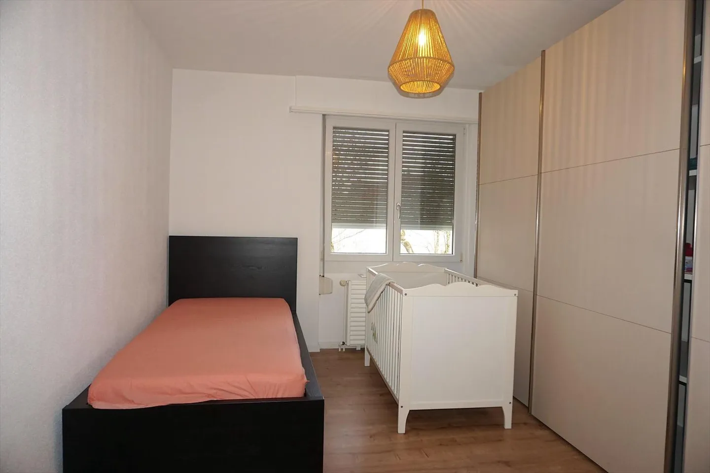 ARI-231 Casa indipendente ristrutturata di 5,5 locali per 175 m2 di superficie abitabile netta - Foto 10 di 13