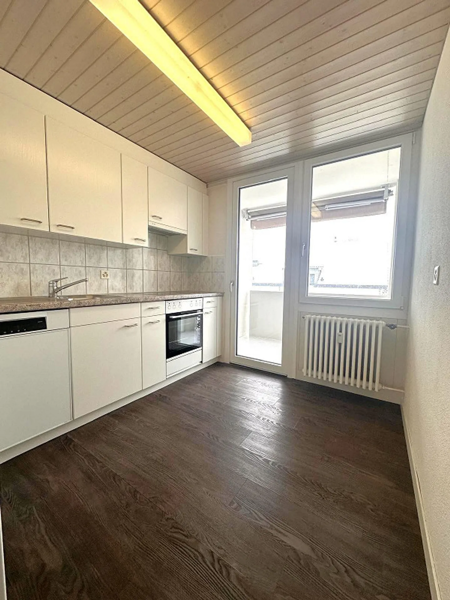 Luminoso appartamento di 3,5 stanze a Windisch - Foto 4 di 9