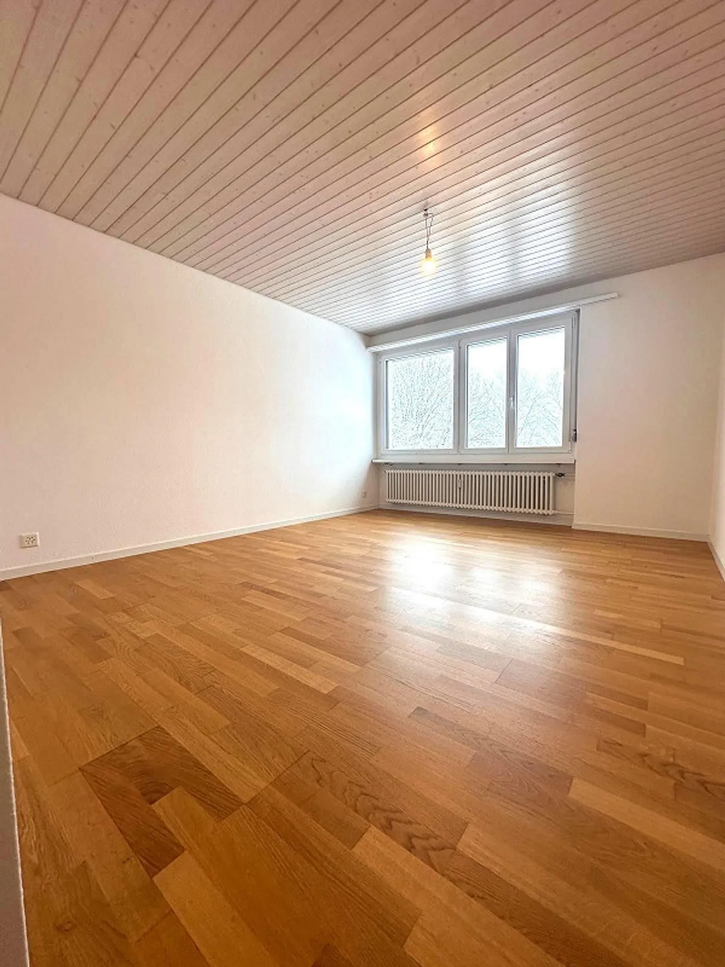 Luminoso appartamento di 3,5 stanze a Windisch - Foto 8 di 9