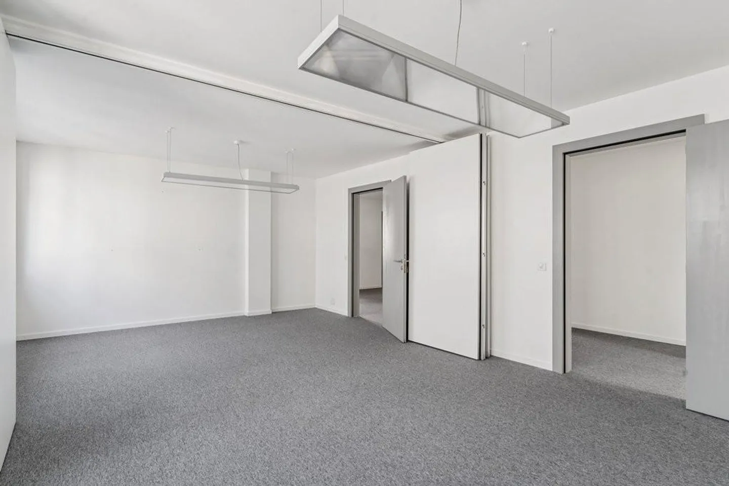 130 m2 Büro sofort oder nach Vereinbarung zu vermieten - Foto 6 von 10