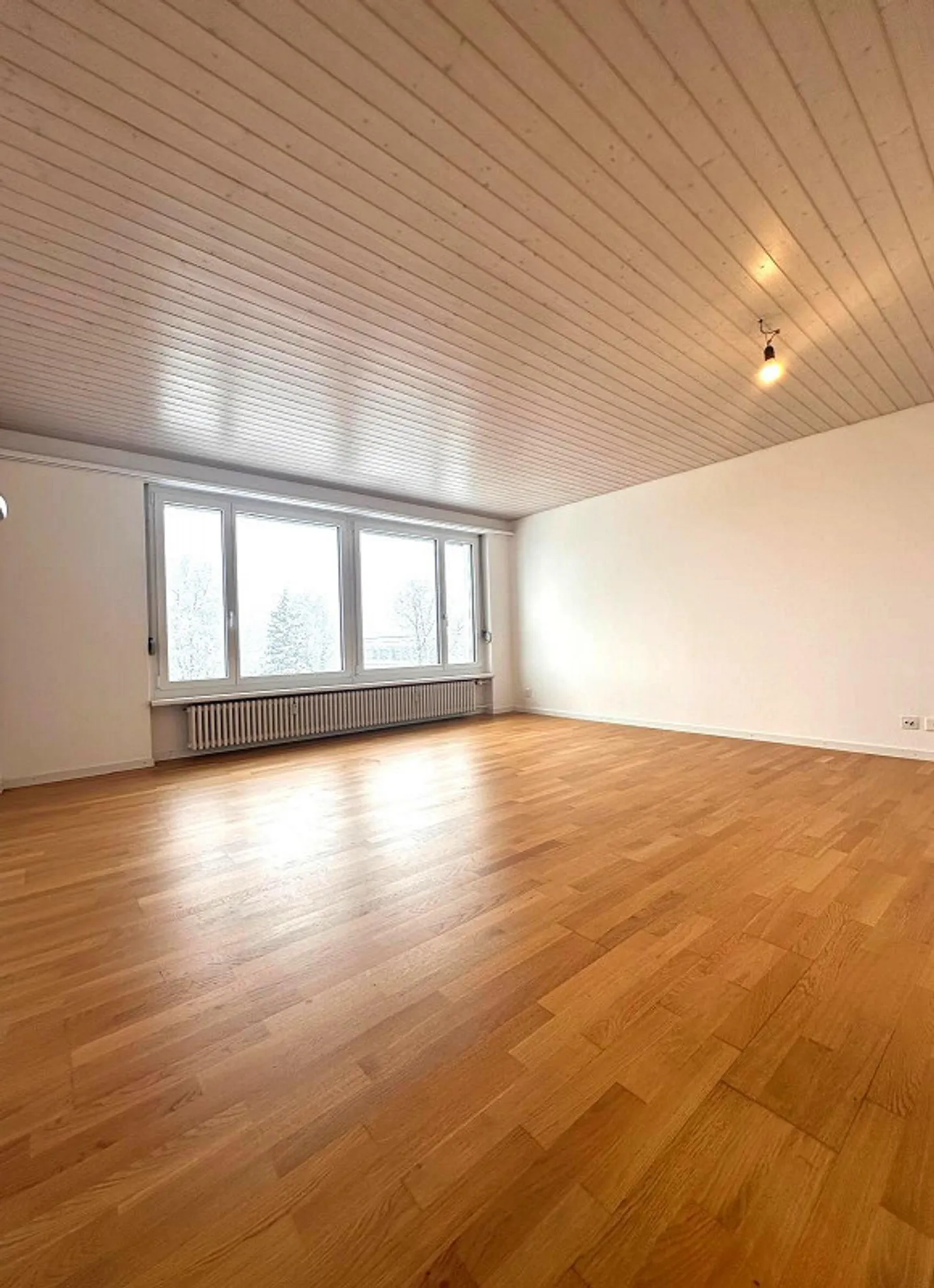 Luminoso appartamento di 3,5 stanze a Windisch - Foto 6 di 9