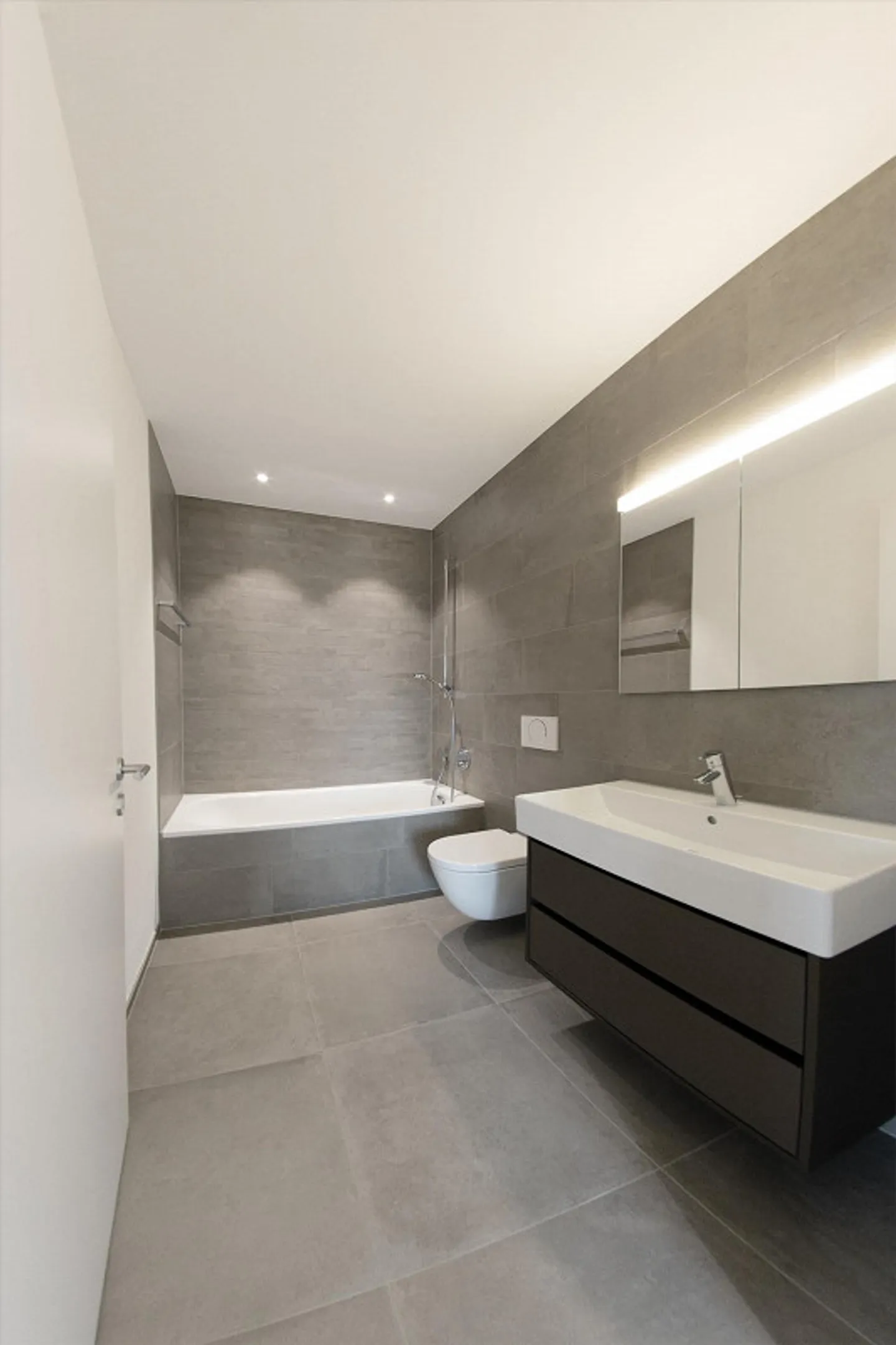 Affittare senza deposito - Estate, sole, luce del sole. - Foto 6 di 10