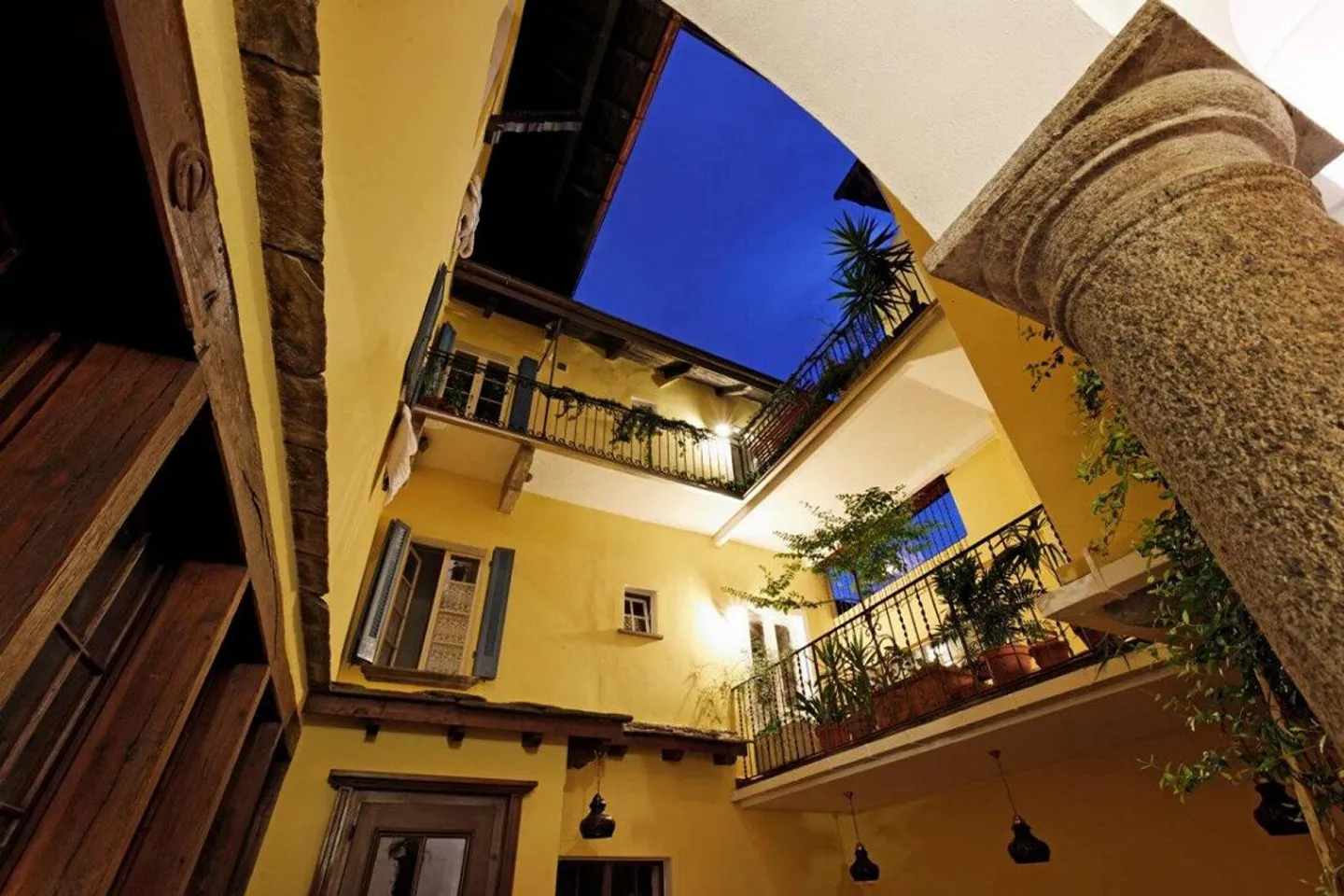 Appartement romantique de 2 pièces dans le noyau - Photo 1 sur 7
