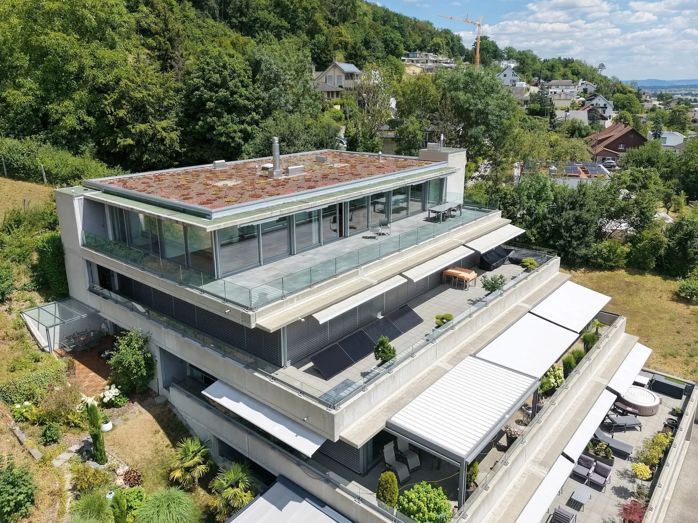 An ensemble with a WOW effect in an unobstructed panoramic location - Photo 36 of 39