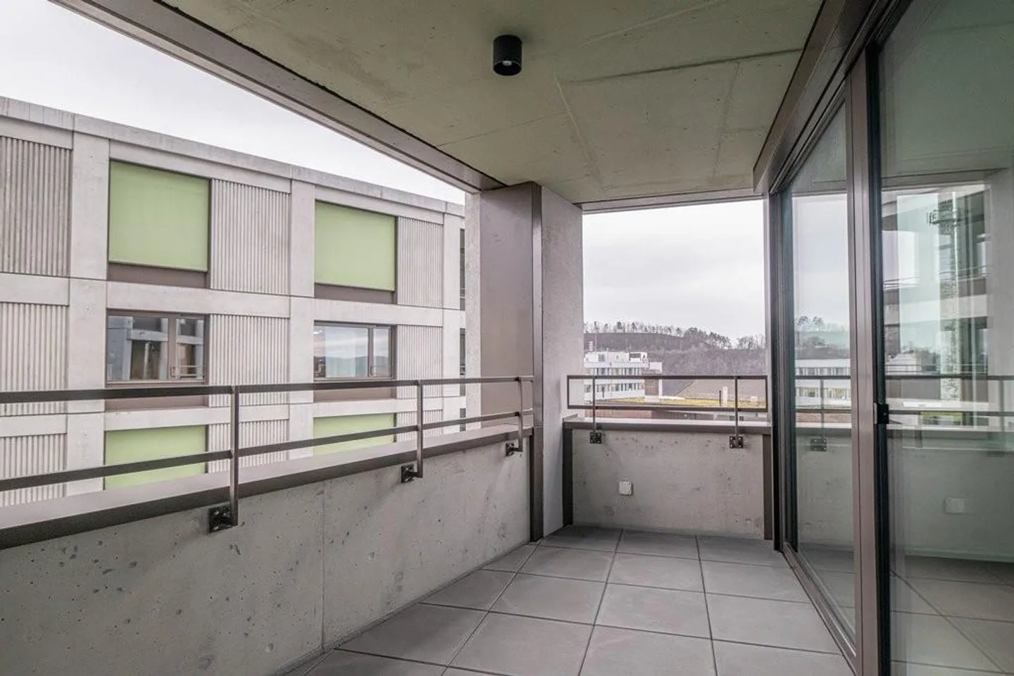 LOUER SANS CAUTION - Confort Moderne dans un Emplacement Central - Photo 7 sur 7