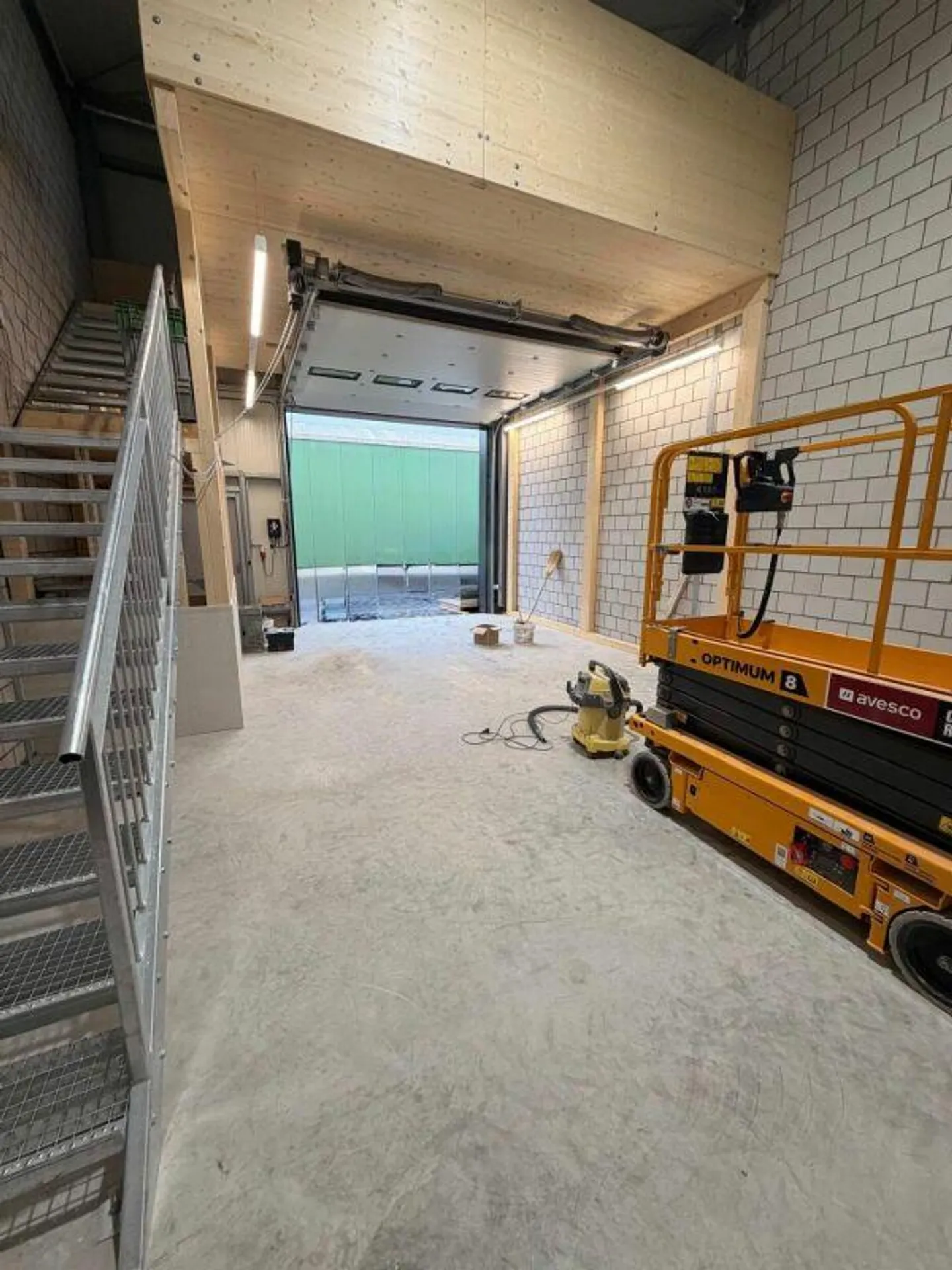 Vielseitige Gewerbefläche zu Vermieten - Foto 3 von 11