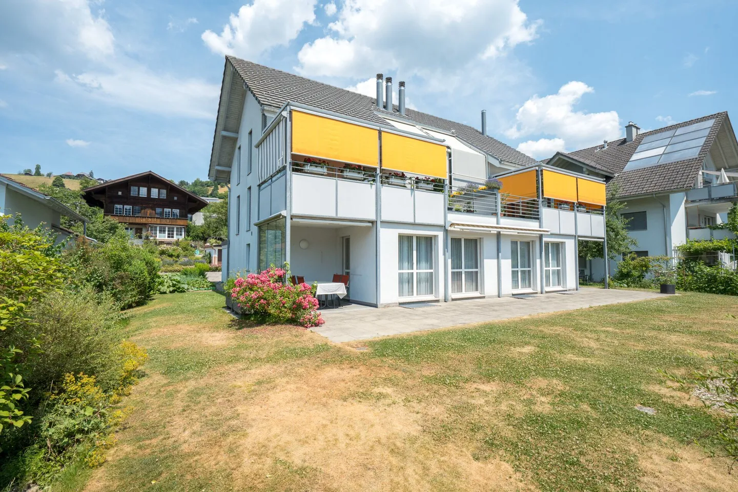 Grosszügige Parterrewohnung - Foto 1 von 18