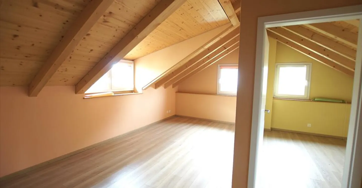 Renovated building in 2016 with 6 apartments + 1 Bar-Restaurant - Photo 19 of 20