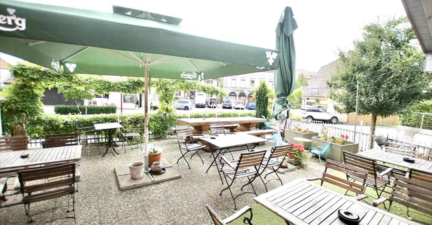 Renovated building in 2016 with 6 apartments + 1 Bar-Restaurant - Photo 6 of 20
