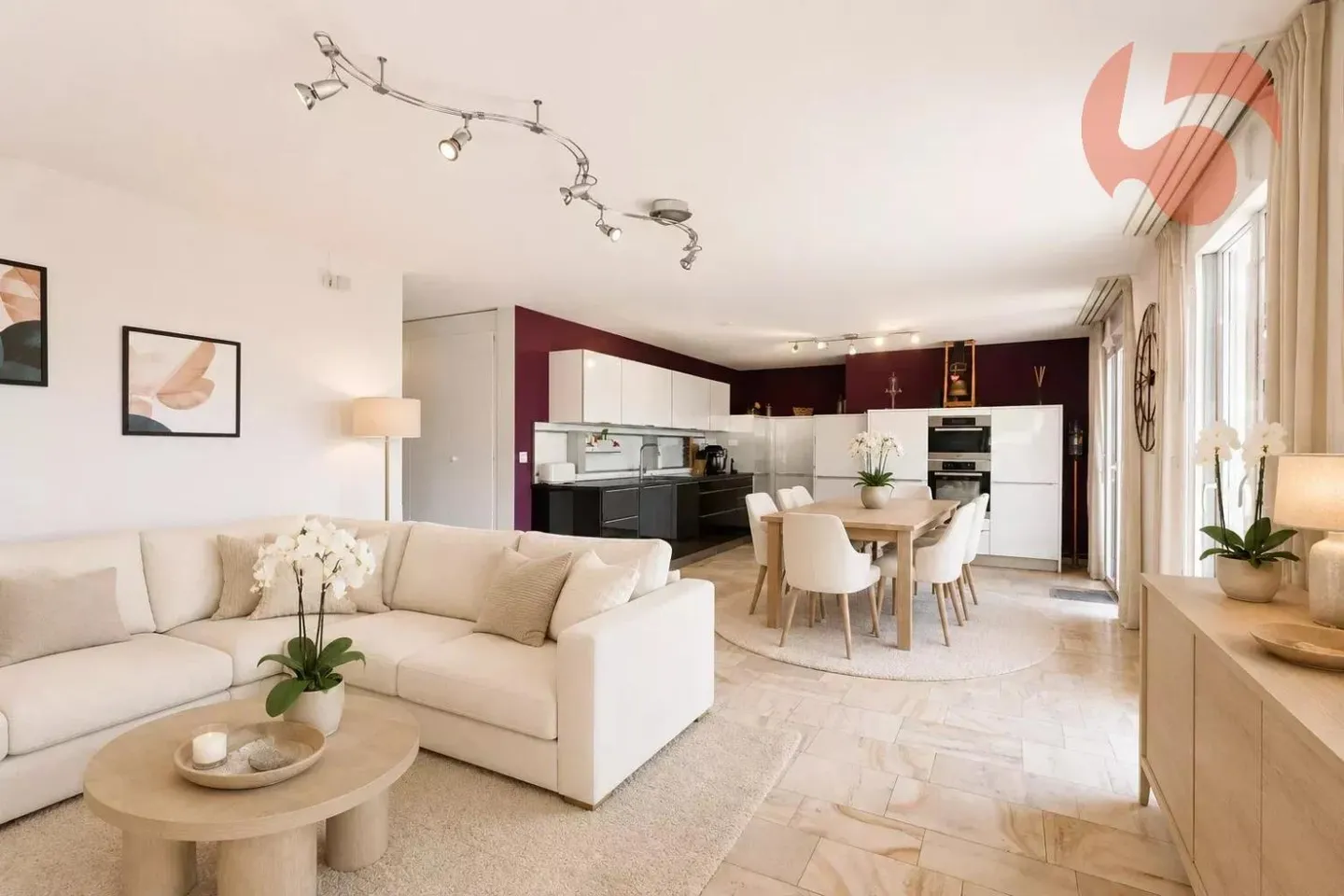 Beautiful 4.5-room apartment - Photo 1 of 13
