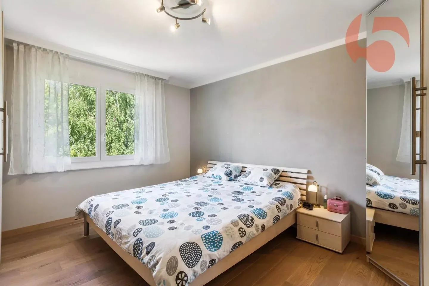 Beautiful 4.5-room apartment - Photo 4 of 13
