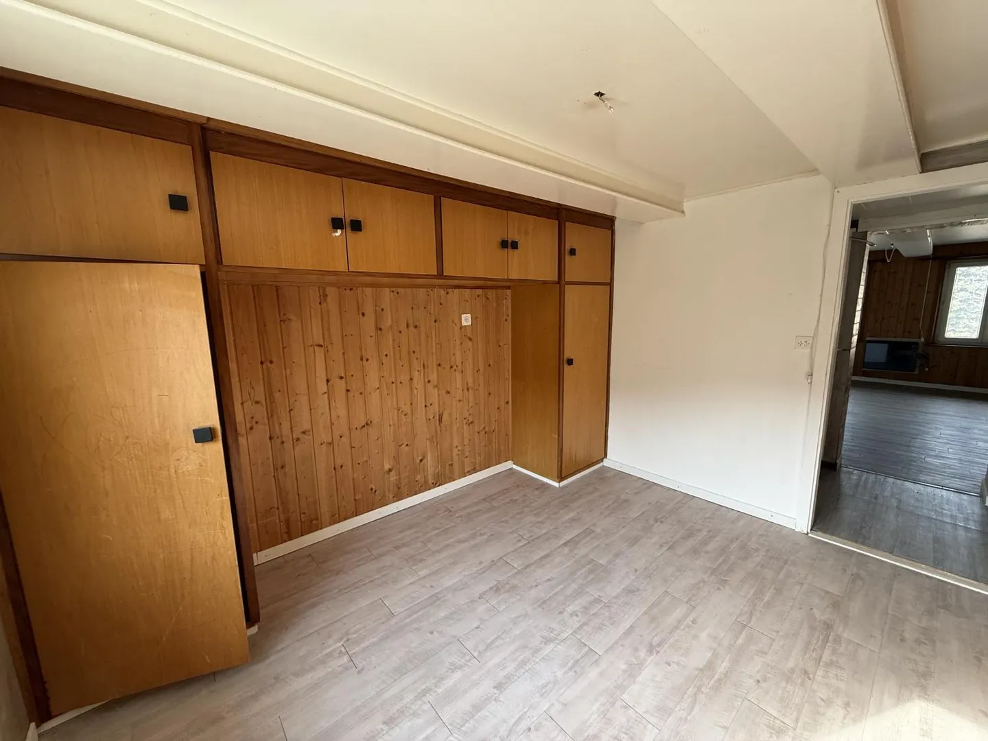 8-room apartment - Photo 12 of 13