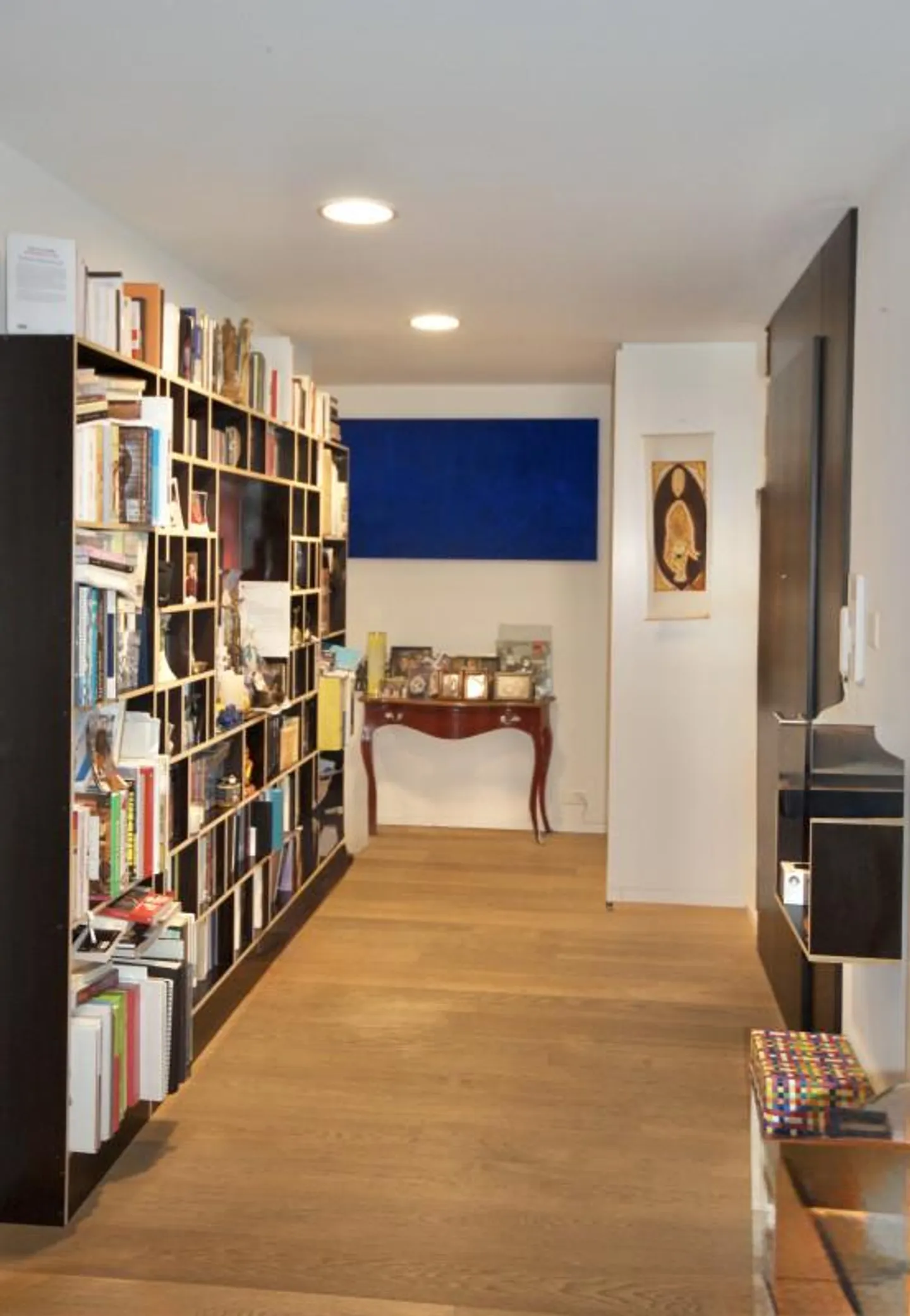 5,5-Zimmer THPE-Wohnung mit Balkon, Innenparkplatz und Zugang... - Foto 3 von 9