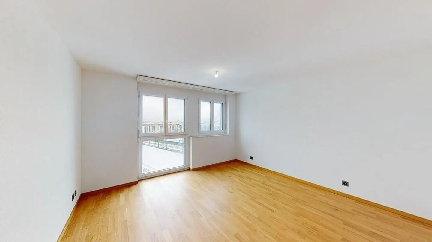 Are you looking for accommodation close to the CFF train station with parking? - Photo 7 of 12
