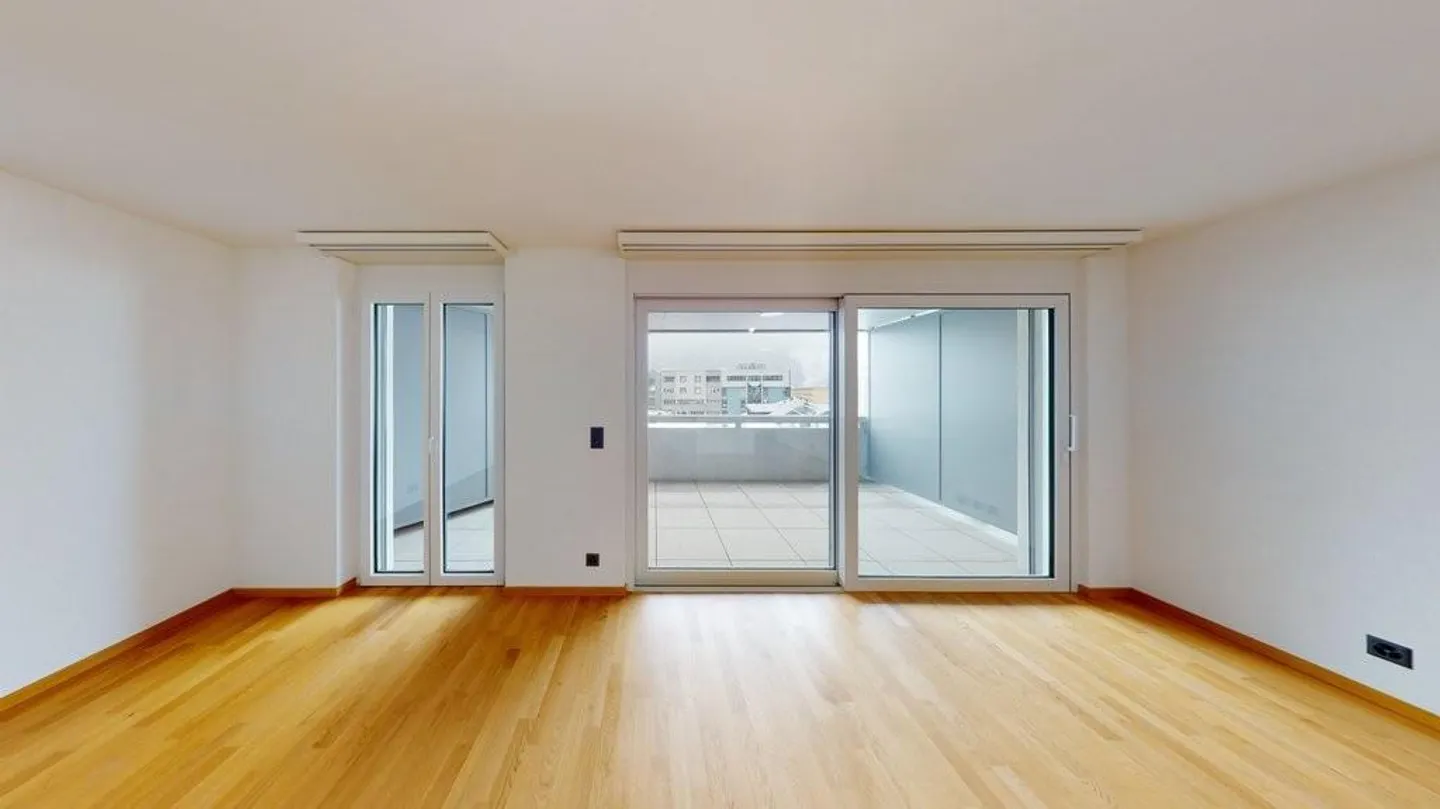 Are you looking for accommodation close to the CFF train station with parking? - Photo 9 of 12