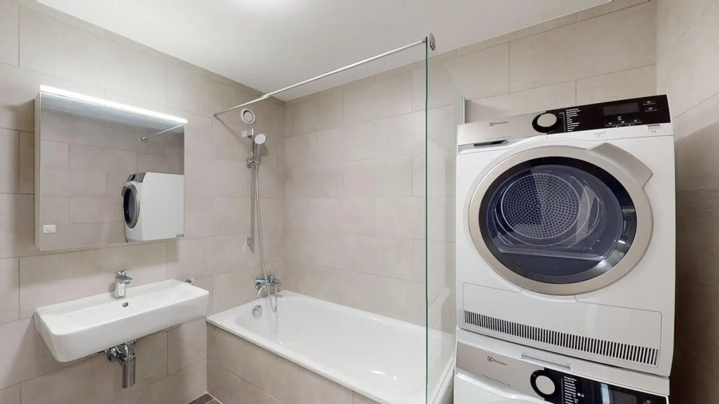 Are you looking for accommodation close to the CFF train station with parking? - Photo 11 of 12