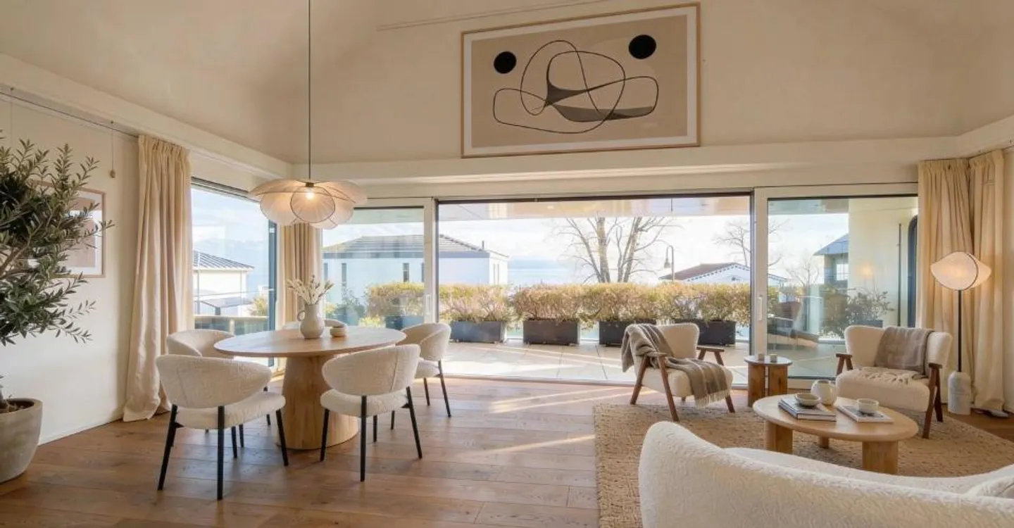 In esclusiva! Un appartamento tra eleganza e panorama unico! - Foto 5 di 12