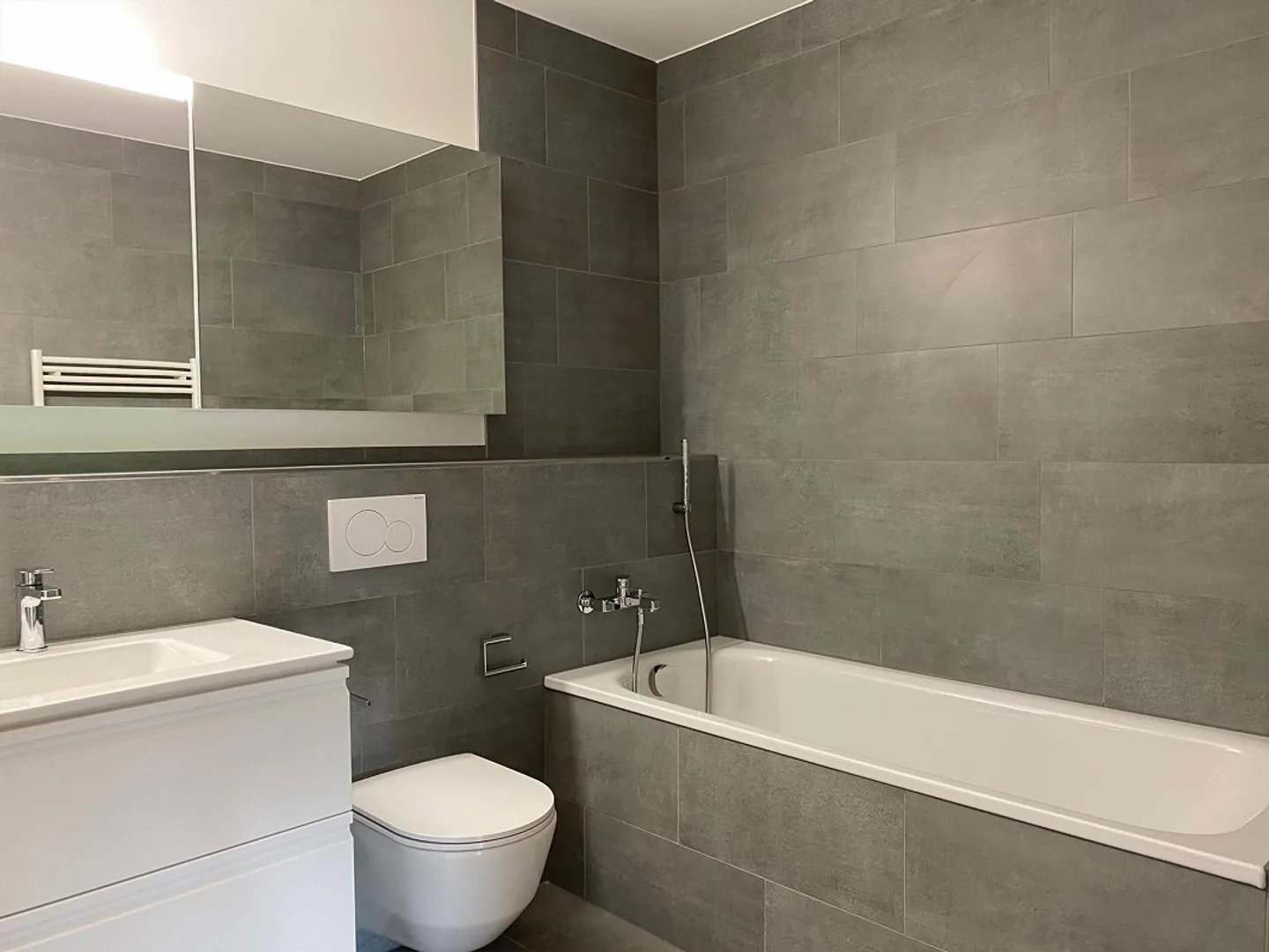 Alto comfort abitativo vicino alla città - Foto 3 di 7