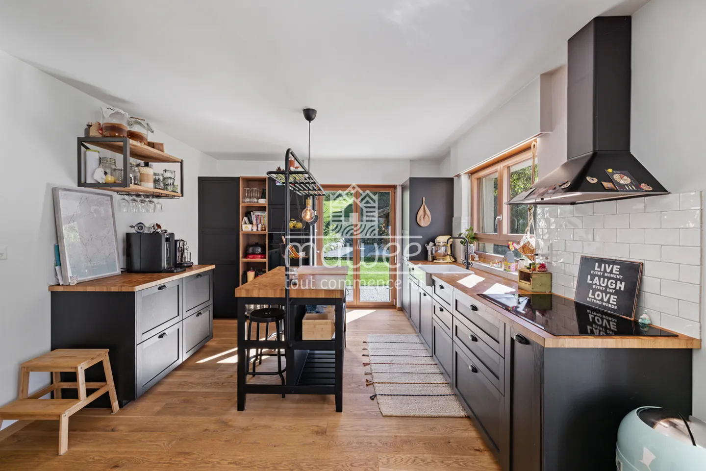 A house designed for the family - Photo 3 of 12