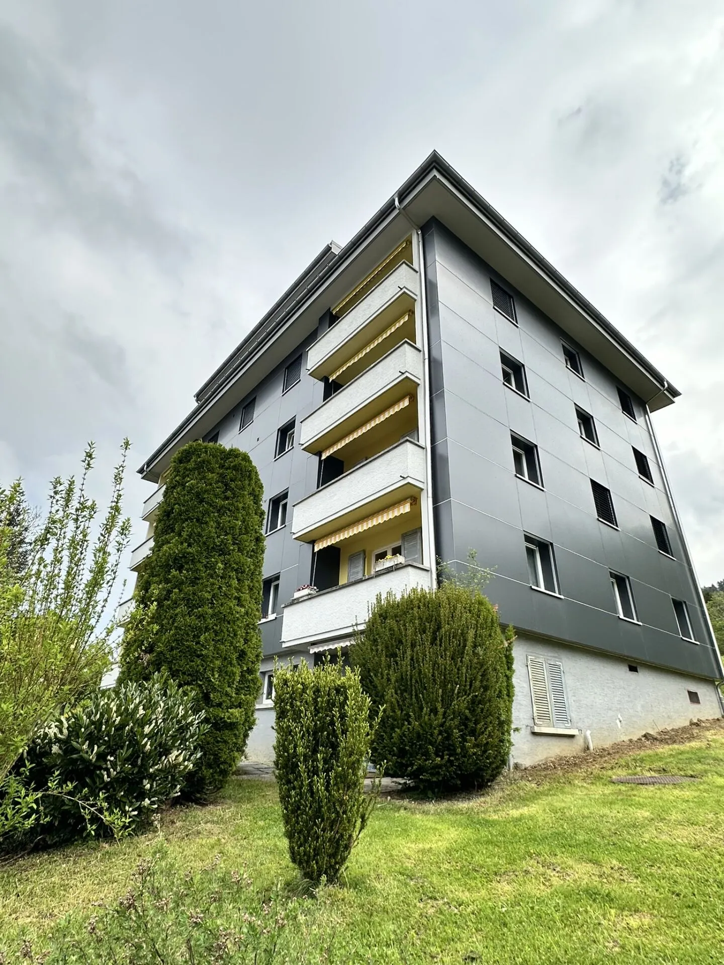Bel appartement de 4.5 pièces avec balcon et vue sur le Doubs - Photo 10 sur 10