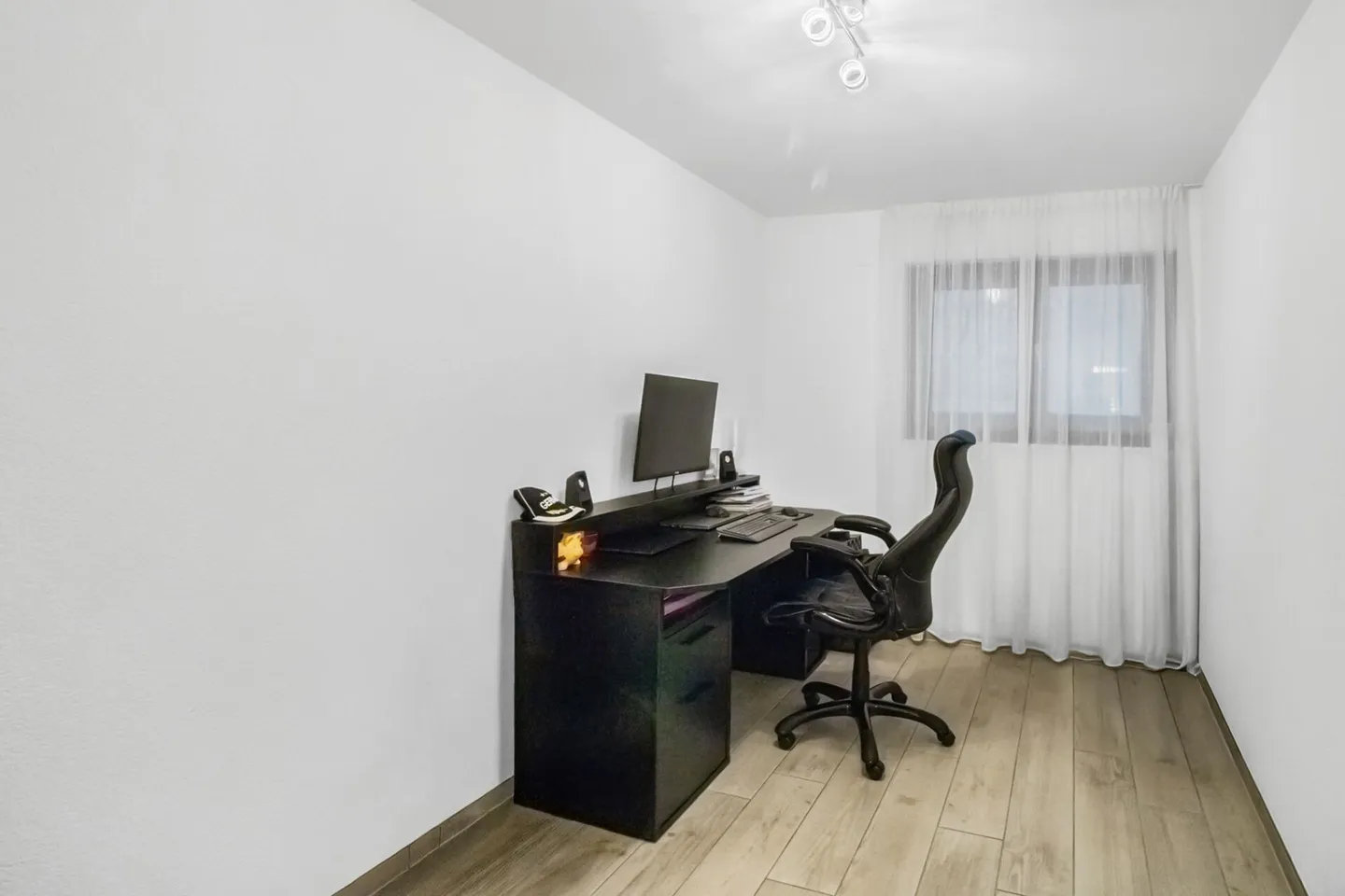 A home where children can grow up - Photo 6 of 12