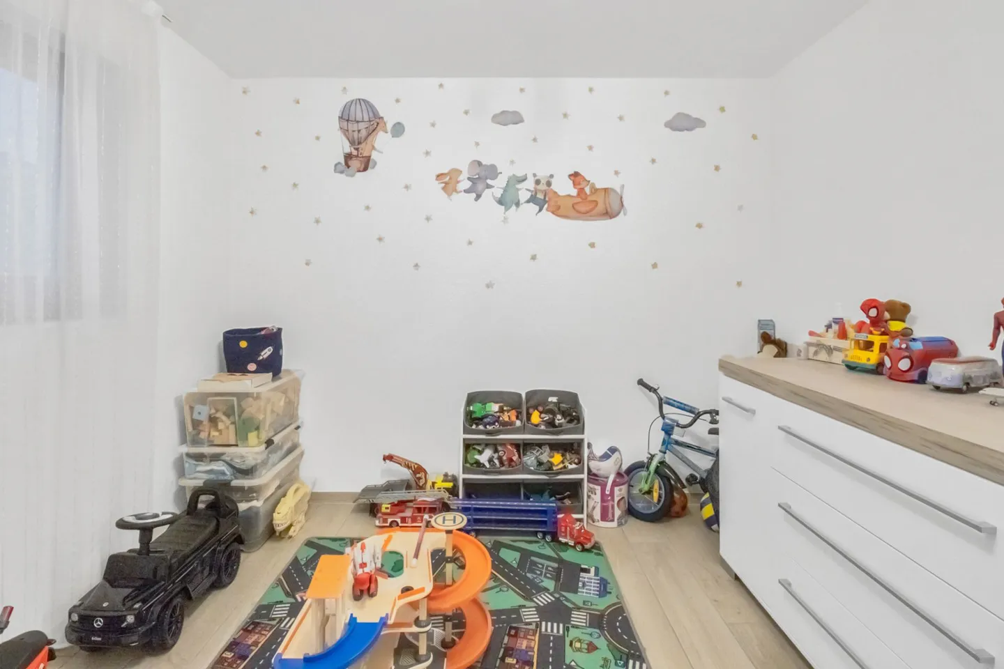 A home where children can grow up - Photo 8 of 12