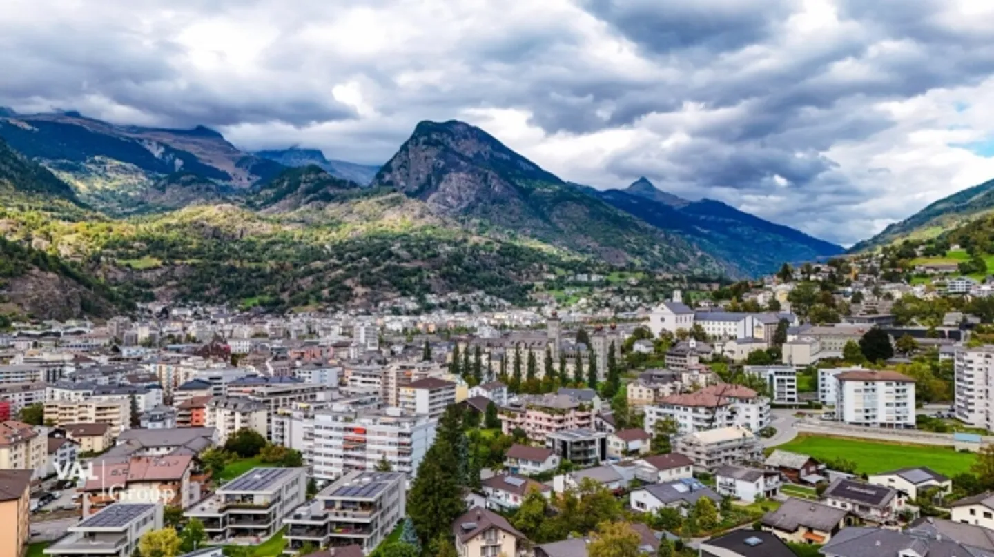 Appartamento 5.5 stanze - con vista panoramica - Foto 7 di 9