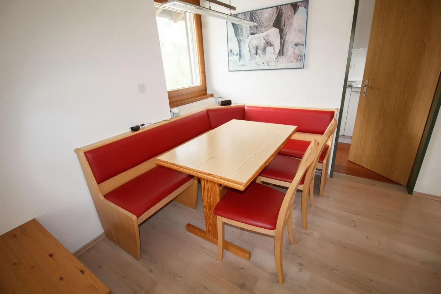 Charmant appartement 2.5 pièces - Photo 3 sur 10