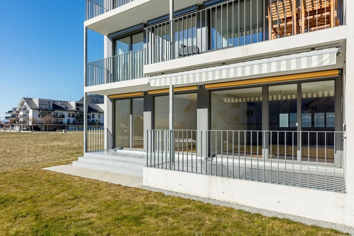 Living on the Bödeli! Attractive 4.5-room apartment in Unterseen - Photo 11 of 13