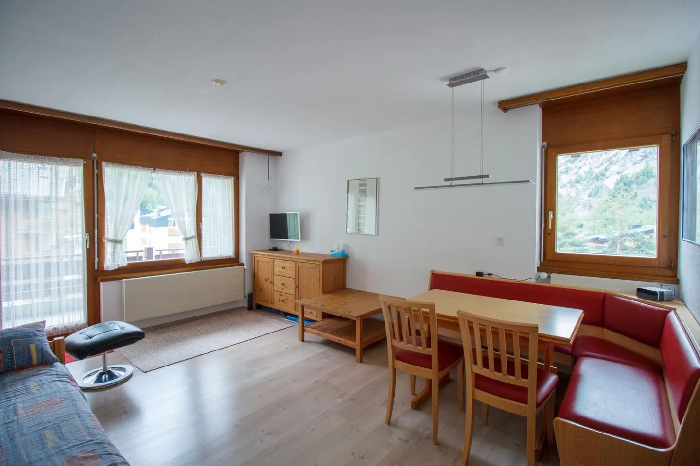 Charmant appartement 2.5 pièces - Photo 1 sur 10