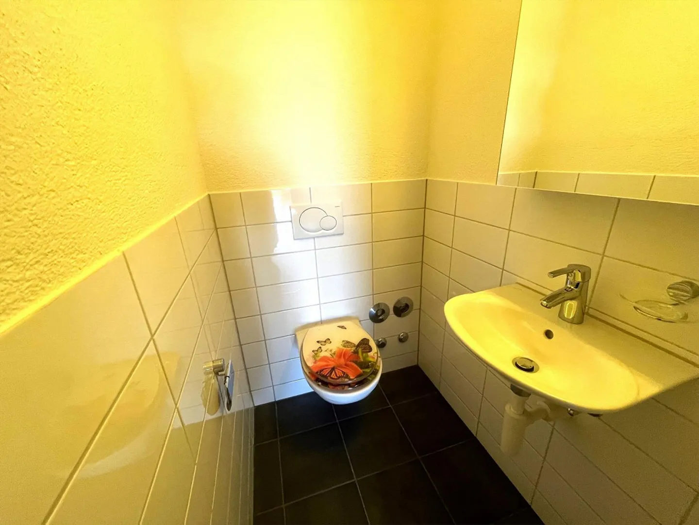 Appartement spacieux avec beau balcon sud - Photo 11 sur 12