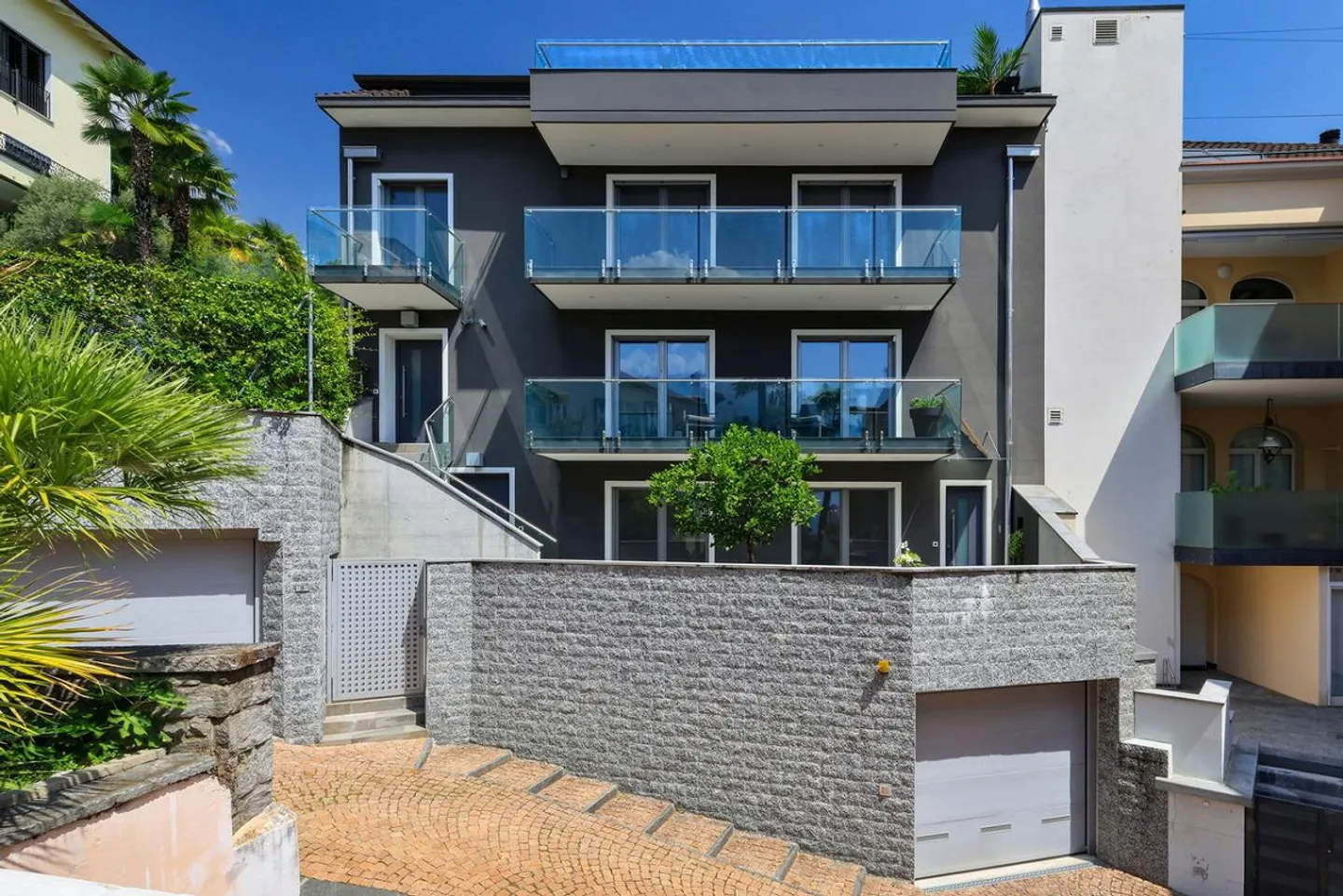 Luxuriöses Townhouse in Ascona - Foto 1 von 13