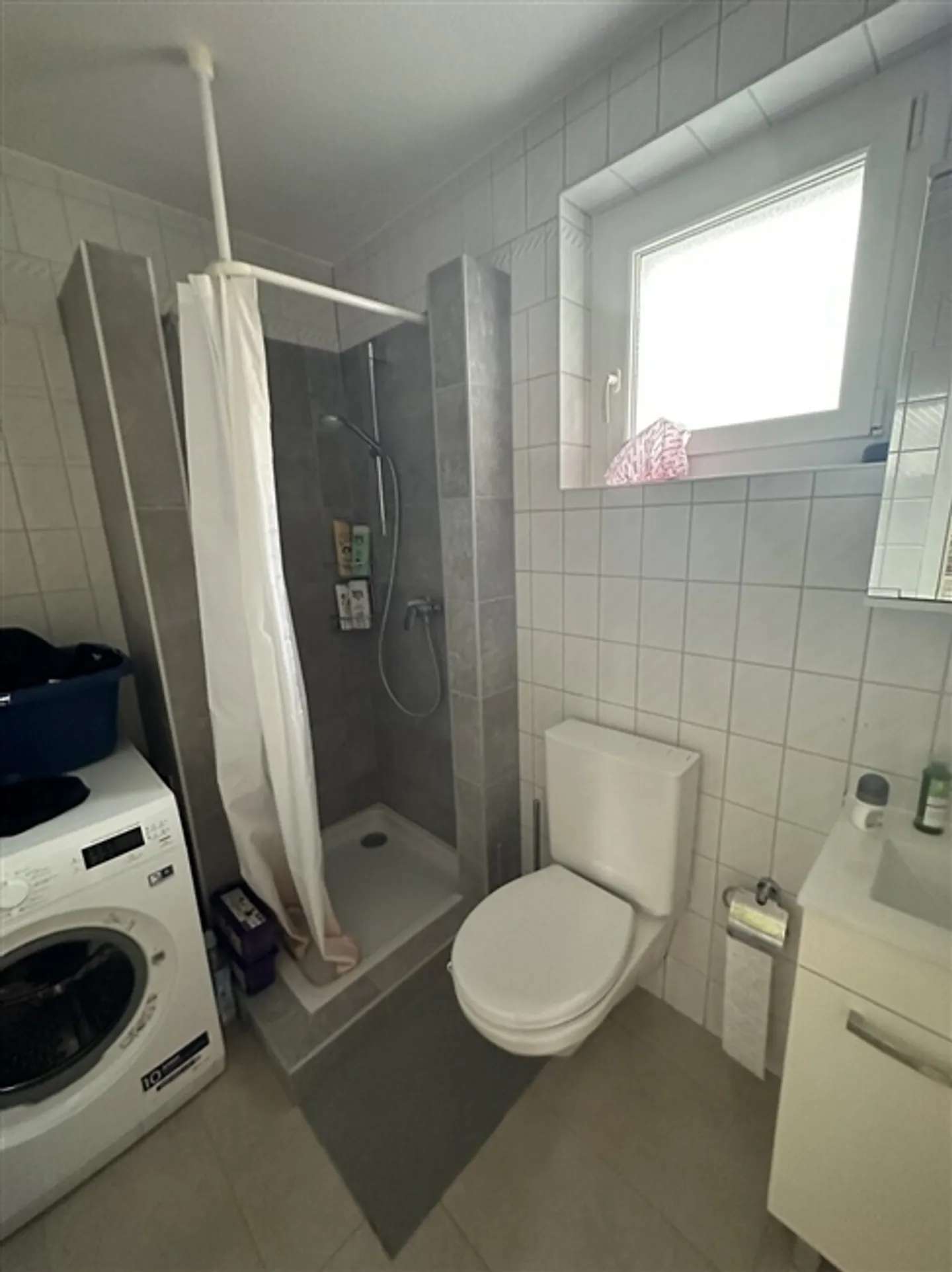 Appartamento in affitto - Foto 4 di 9