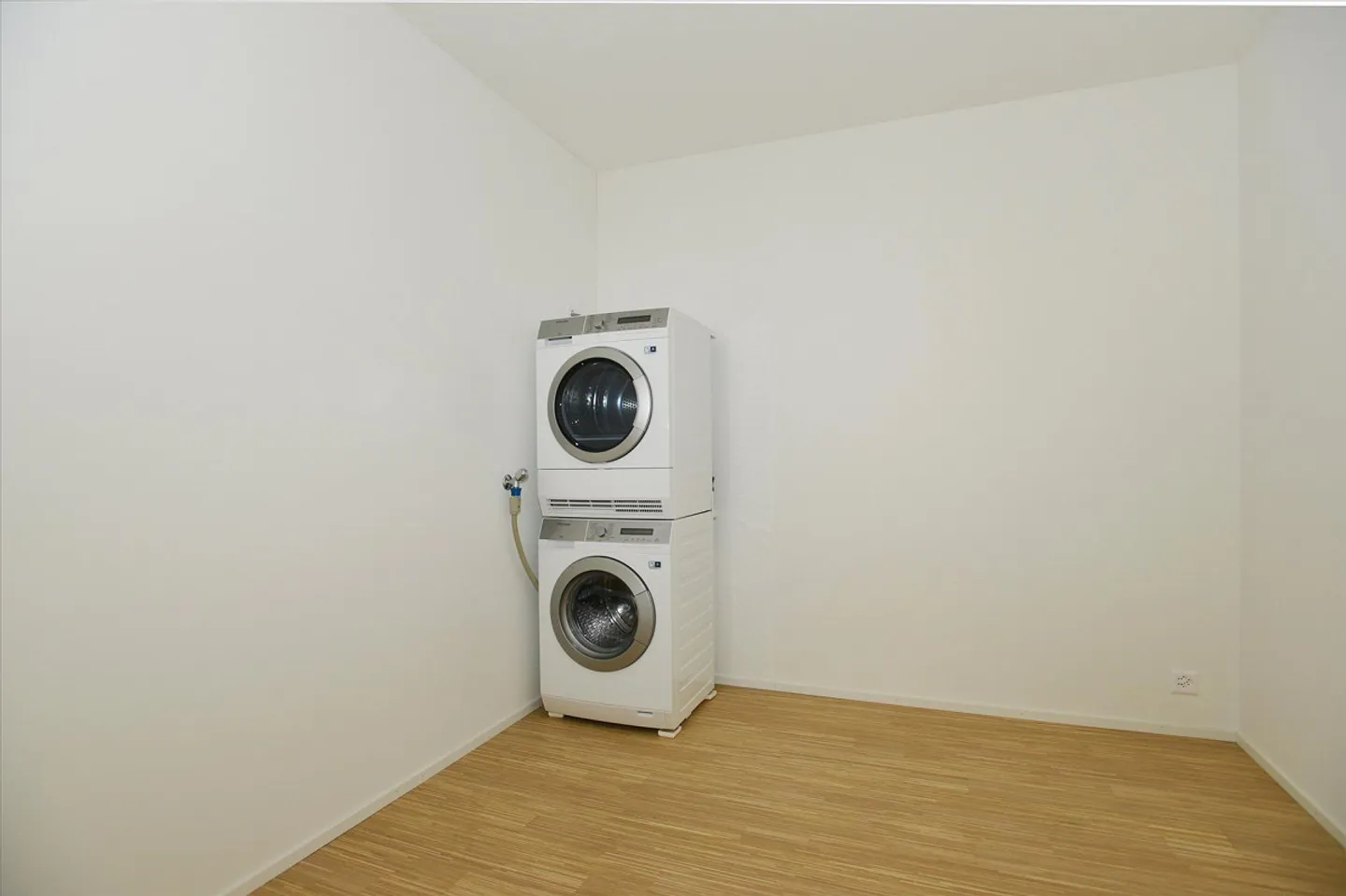 Bellissimo appartamento loft in affitto - ROY Winterthur - Foto 9 di 9