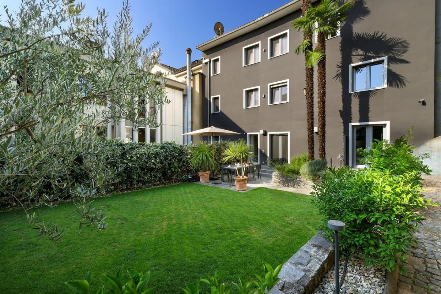 Luxuriöses Townhouse in Ascona - Foto 4 von 13