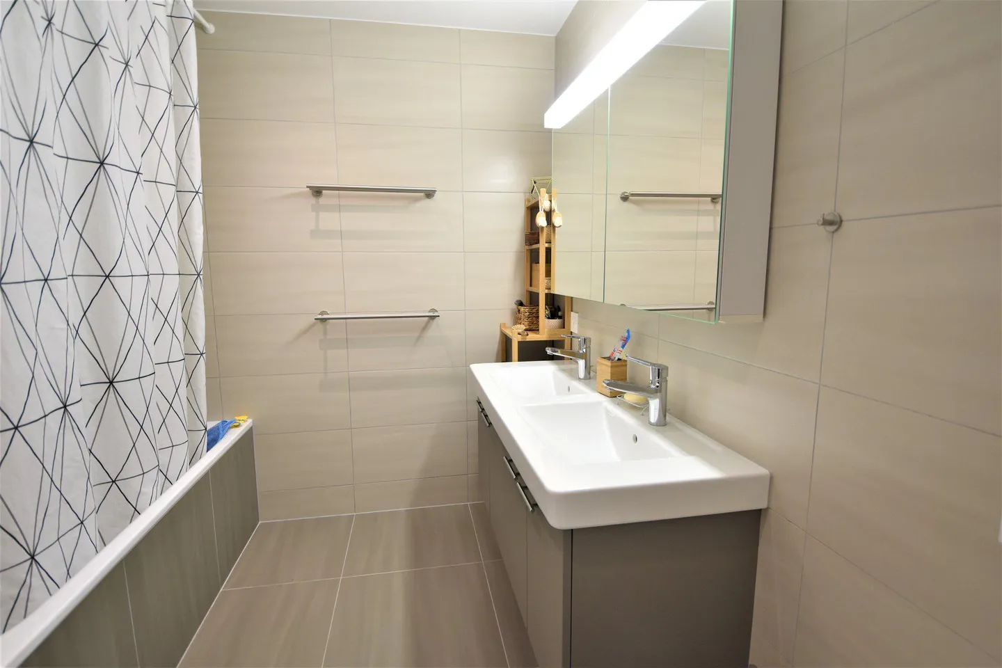 Appartamento moderno con vista mozzafiato - Foto 6 di 10