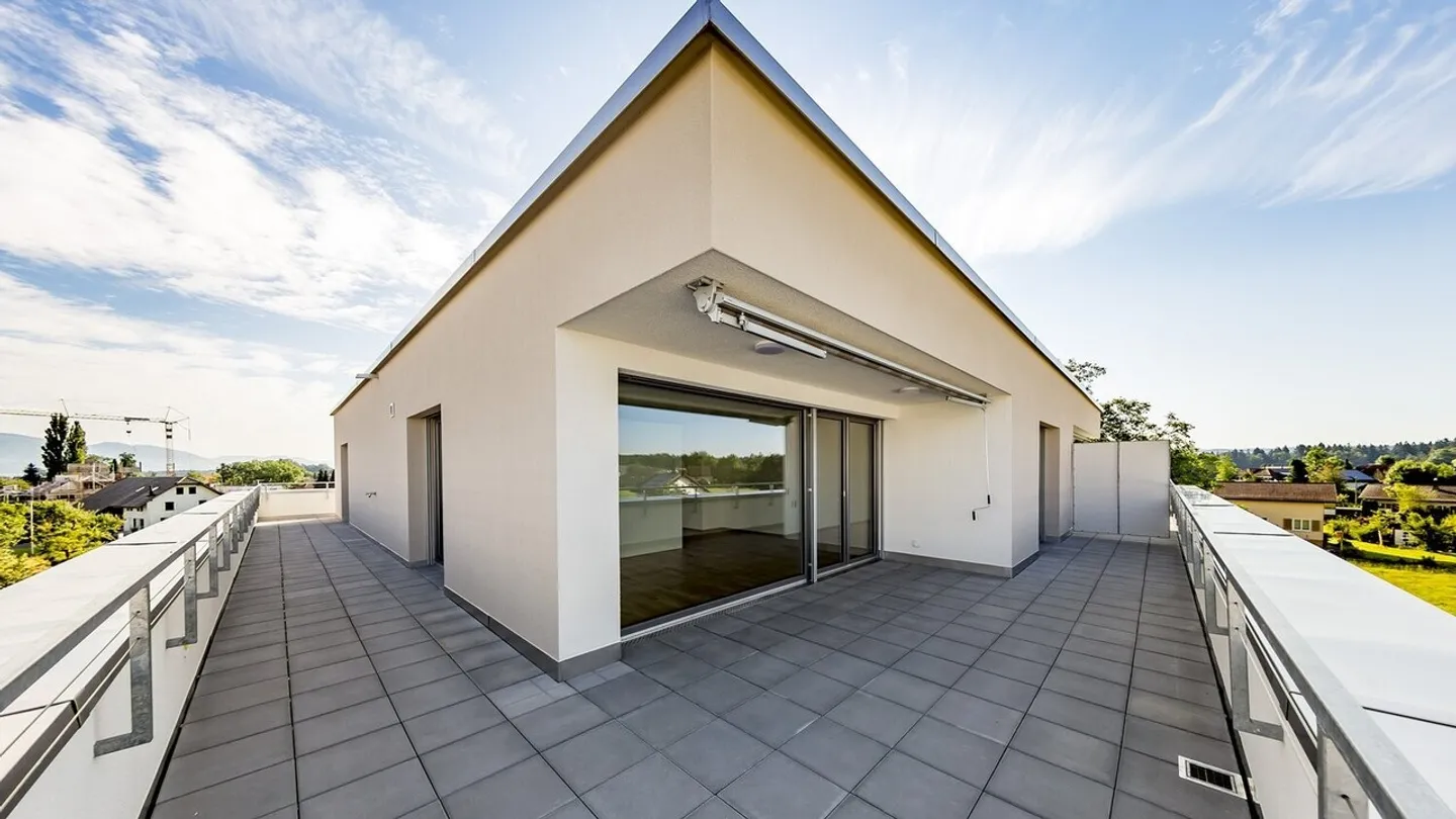 Modern 3½ Room Attic Apartment in the Village Center - Photo 9 of 10