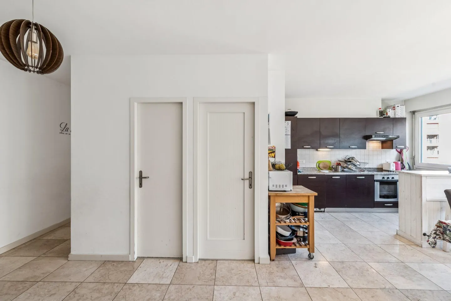 Esclusivo - Spazioso appartamento di 4 locali con balcone - Foto 2 di 12