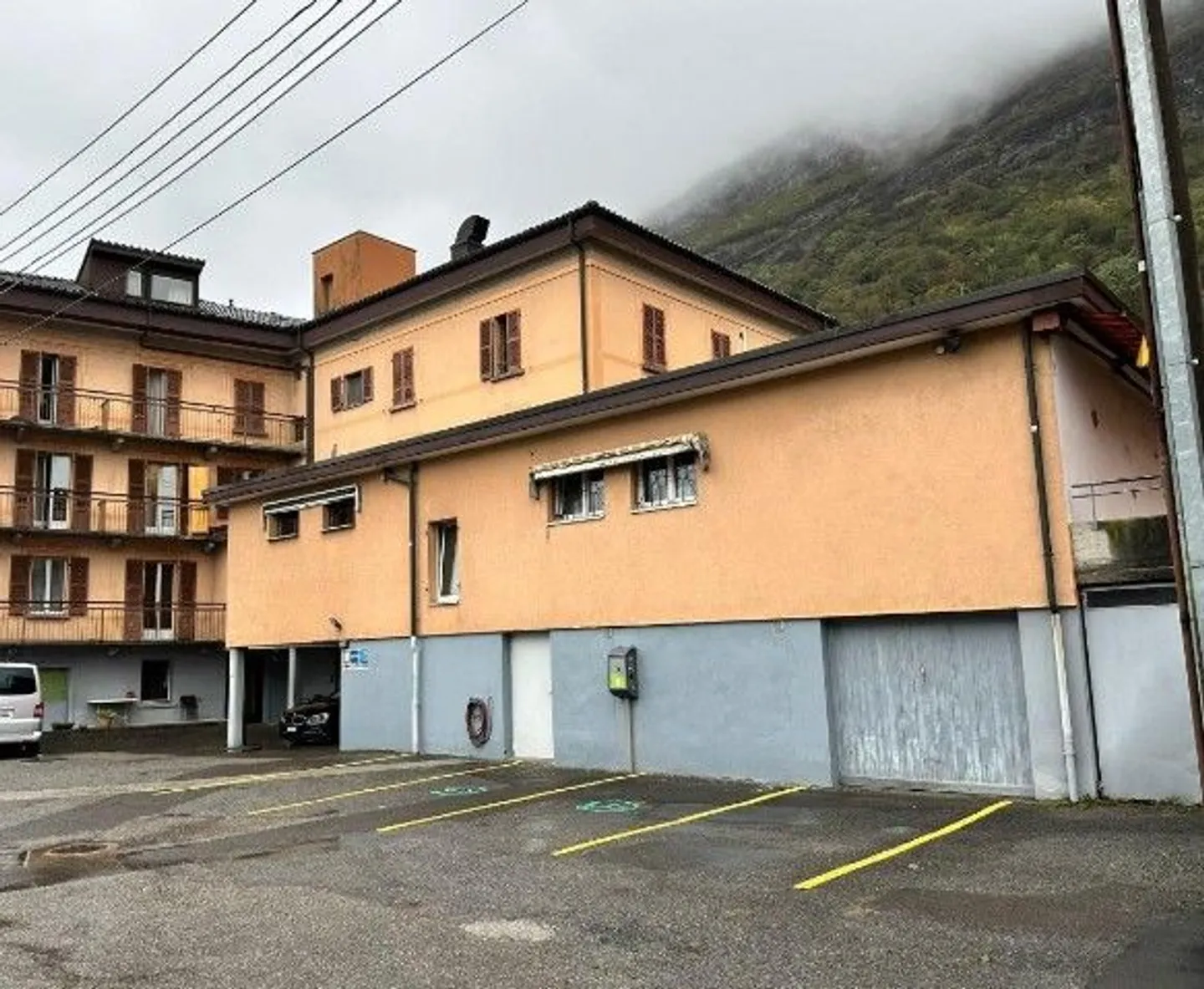 Vente aux enchères immobilières - Photo 1 sur 13