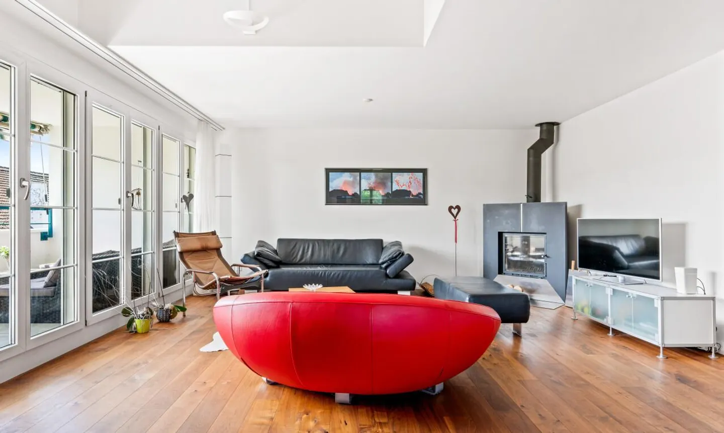 Helle 5.5-Zimmer-Duplex-Wohnung - Foto 7 von 13
