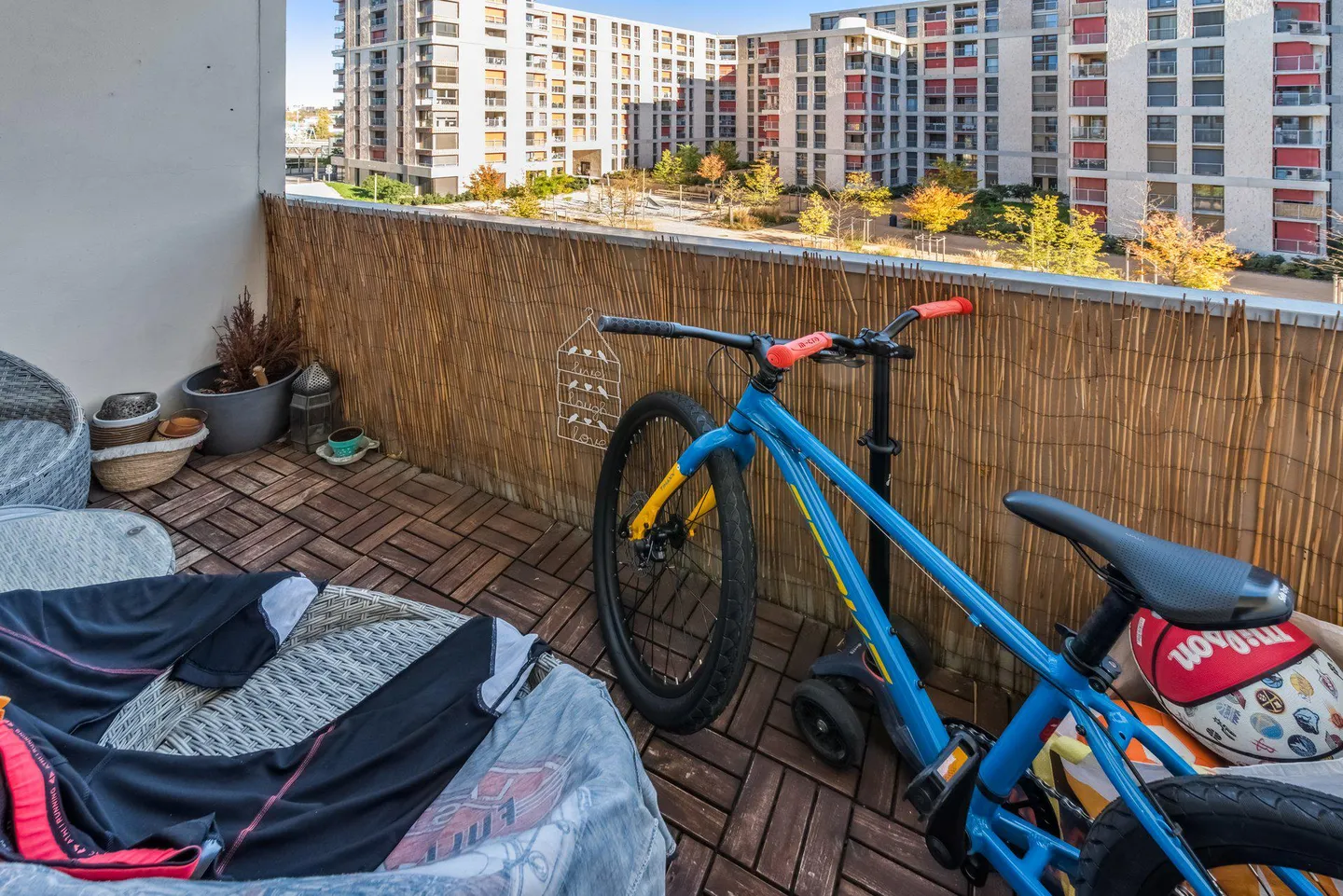 Esclusivo - Spazioso appartamento di 4 locali con balcone - Foto 6 di 12