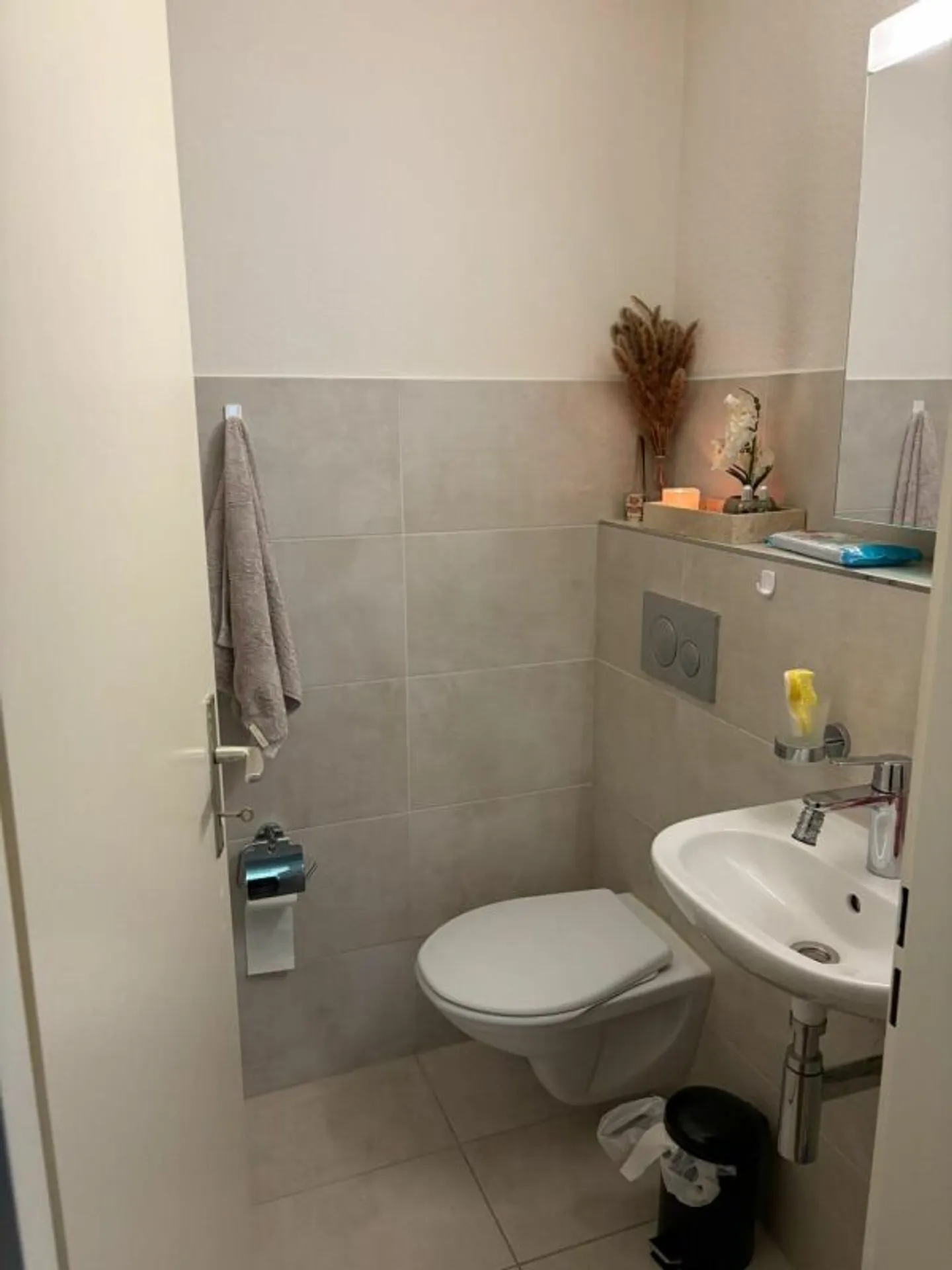 Bellissimo appartamento luminoso di 3,5 stanze al 3° piano - Foto 9 di 11