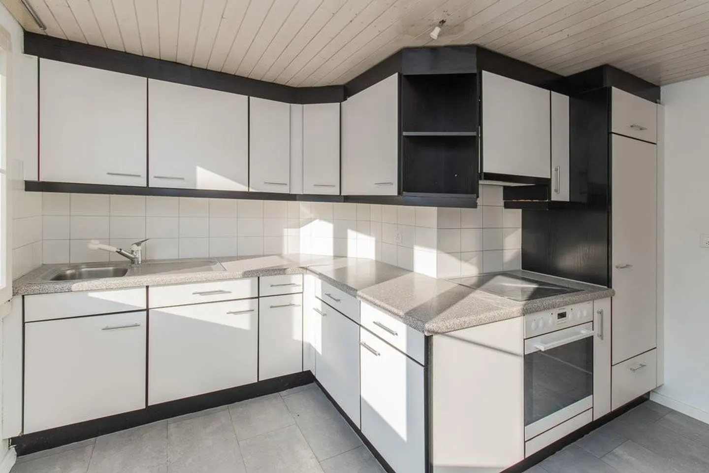 Attraktive 3.5-Zimmerwohnung in Top-Lage - mit Gratismonat! - Foto 1 von 8